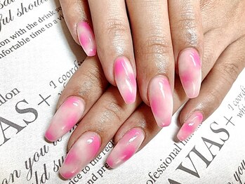 ラヴィアスプラス(LAVIAS+)/