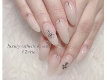 シェリエ(Cherie)/クロムハーツネイル1