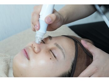 リヴェルテ(LIVERTE)/ハイドラフェイシャル