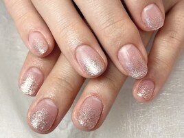 ラメグラデーションネイル