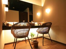 ゆっくりお化粧直し♪メイクスペース