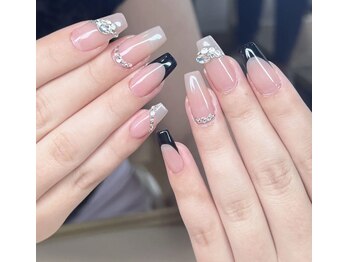 クイーンズビューティーサロン 新宿本店(Queen's beauty salon)/チップアートやり放題&つけ放題