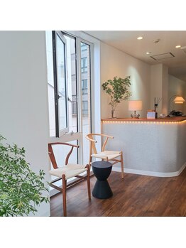 アイプラス 河原町三条(i plus)/ナチュラルモダンな空間で♪