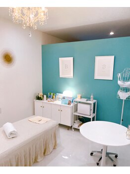 カナエルサロン 旭川(KANAERU SALON)/姉妹店【美人バスト旭川店】予約