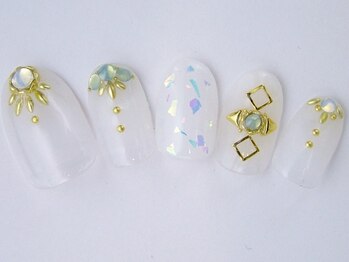 ネイルサロン ドレリッチ 大宮店(drerich)/クリア ホワイトスタッズ