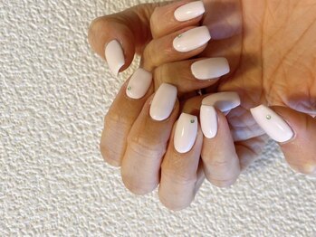 キキネイル たまプラーザ店(kikinail)/ホワイトワンカラーネイル