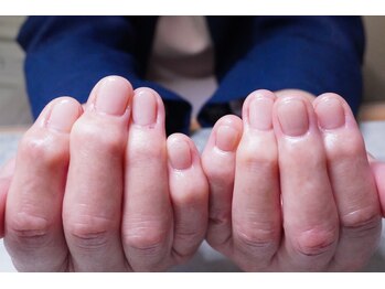 プチリリィ(Petit Lily)/ナチュラルワンカラーで美爪に