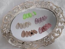 ネイルサロン エーレ 梅田店(Ehre)の雰囲気（毎月変わるオススメアートはオフ込みの定額人気トレンドコース）