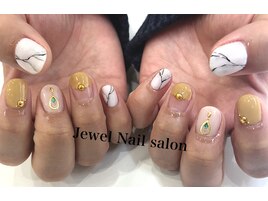 ニュアンスネイル