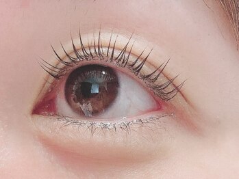 ルアナサロン(Luana salon)の写真/自まつ毛が伸びたような自然な目元で、大人女性にも◎丁寧なカウンセリングと施術で理想の目元を叶えます♪