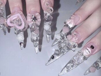 ミュウミュウ(miumiu)/キティちゃん