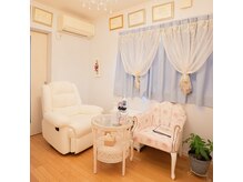 サロンエトワール(salon etoile)の雰囲気（待合室）