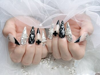 ノヴァ ネイル 心斎橋店(Nova Nail)/