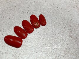 シンプル　赤　ストーン