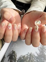 フィーカ(fi:ka)/クリスマスネイル　¥10000