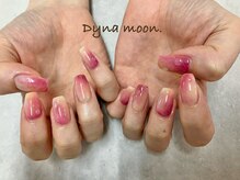 ダイナ ムーン(Dyna moon.)/桃ネイル☆パラジェル使用