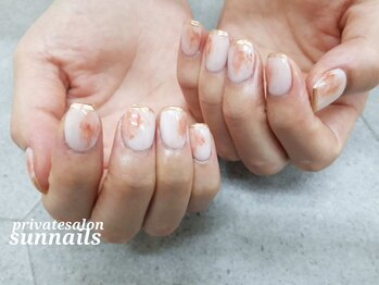 サンネイルズ(sun nails)/ニュアンスネイル
