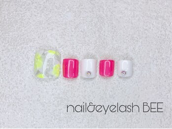 ネイルビー 銀座店(Bee)/8月フットネイルデザイン☆