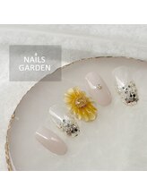 ネイルズガーデン(NAILS GARDEN)/ひまわりネイル