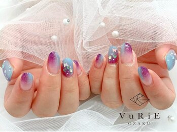 ヴリエ 小作店(VURIE)/縦グラデーション