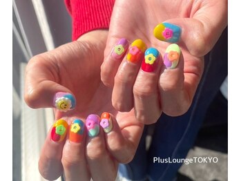 プルースラウンジ トウキョウ(Plus Lounge TOKYO)/カラフルポップお花ネイル♪