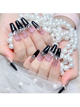 Mネイル/黒フレンチネイル