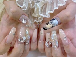 大人ガーリー痛ネイルデザイン