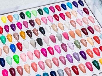 ワイジェイ(YJ)の写真/シンプル×美フォルムで指先を美しく日常に馴染む洗練されたデザインをご提供◎