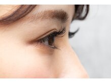 MAQUIA山口湯田温泉店【マキア】マツエク・まつげパーマ専門店/横から見たイメージ