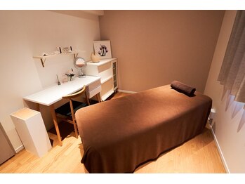 ジュメル 恵比寿店(Jumelles)/温かみのあるお部屋でリラックス