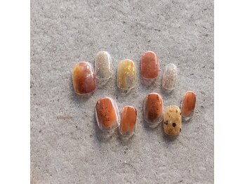 シルニー リム(Silny rim)/アシンメトリーニュアンスネイル