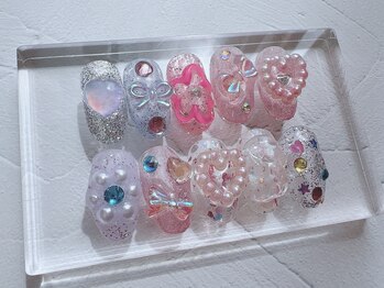 ポピー(Poppy)/パーツ盛りネイル