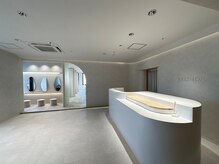 ベリンダ(BELINDA)の雰囲気（個室完備の広々とした店内でリラックスできるひと時を）