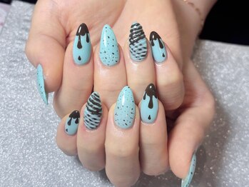 キャッツアイ東京 新宿店(Cat's eye TOKYO)/チョコミントネイル