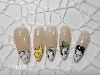 ムーンズ(Moon's)/