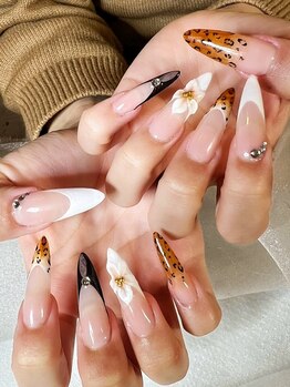 エーネイル(A nail)の写真/華やか&持ちが良い！１ランク上の指先♪スカルプ(ワンカラー/ラメグラ/カラグラ)￥8800、付け放題￥11000♪