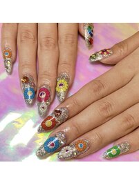カイカイキキネイル