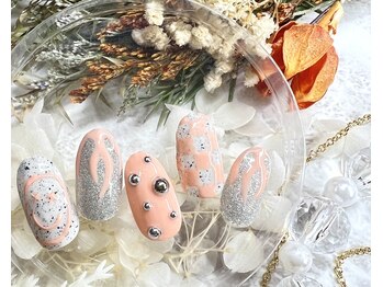 ジュアール(JuAR)/ニコちゃんネイル