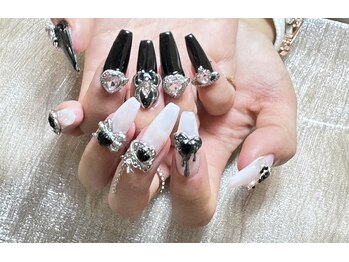 アイン 新宿店(Anh)/