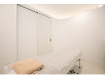 ワンステップ 富士店(one step)/one step 富士店