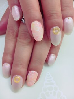 ネイルサロン ティアラリュクス 市川北口店(Tiara Luxe)/フラワーネイル