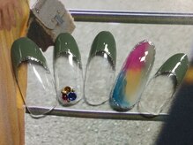 ネイルサロン リリオ(Nail Salon Ririo)/カーキフレンチ