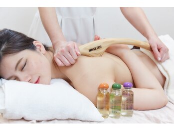 ストーミーストーン(STORMY STONE by Aphros Queen)/【デトックス！】最高峰エステ