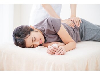 ほねつぎ 府中鍼灸整体院/腰痛マッサージ