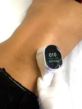 ナチュールムーン(Nature moon.)/男性全身脱毛・施術風景