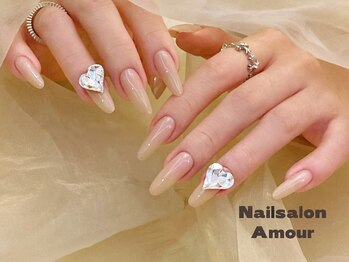 アムールユシマテン 上野湯島店(Amour)/長さ出しやり放題