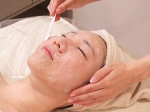 ローズドゥシャロン(Rose de CHALON)/　5. 炭酸パックでお肌を鎮静