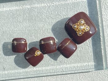 ブローチフット