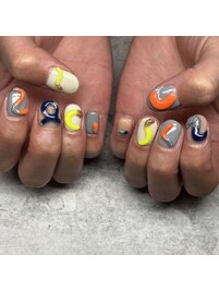 凹凸ニュアンス[新宿/新宿駅]