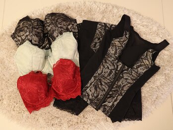 整顔整頭/補正下着